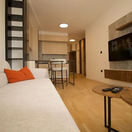 Oasis Otes - Ilidza, * Saraievo